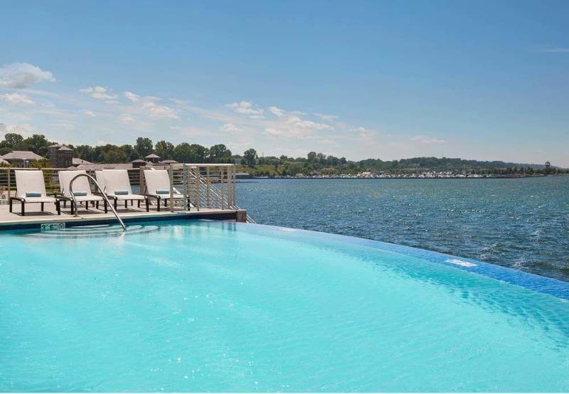 Courtyard By Marriott Erie Bayfront Otel Dış mekan fotoğraf