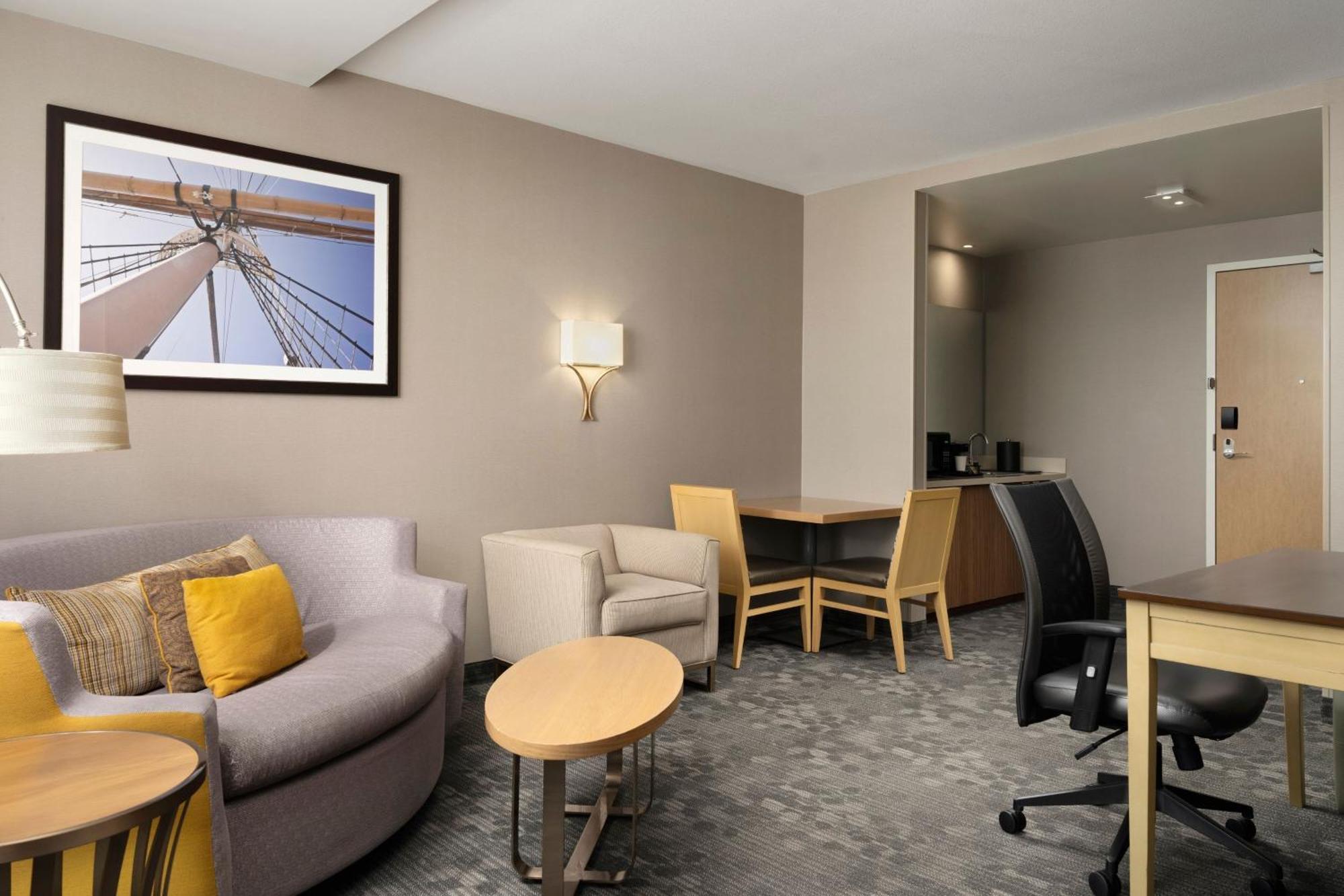 Courtyard By Marriott Erie Bayfront Otel Dış mekan fotoğraf