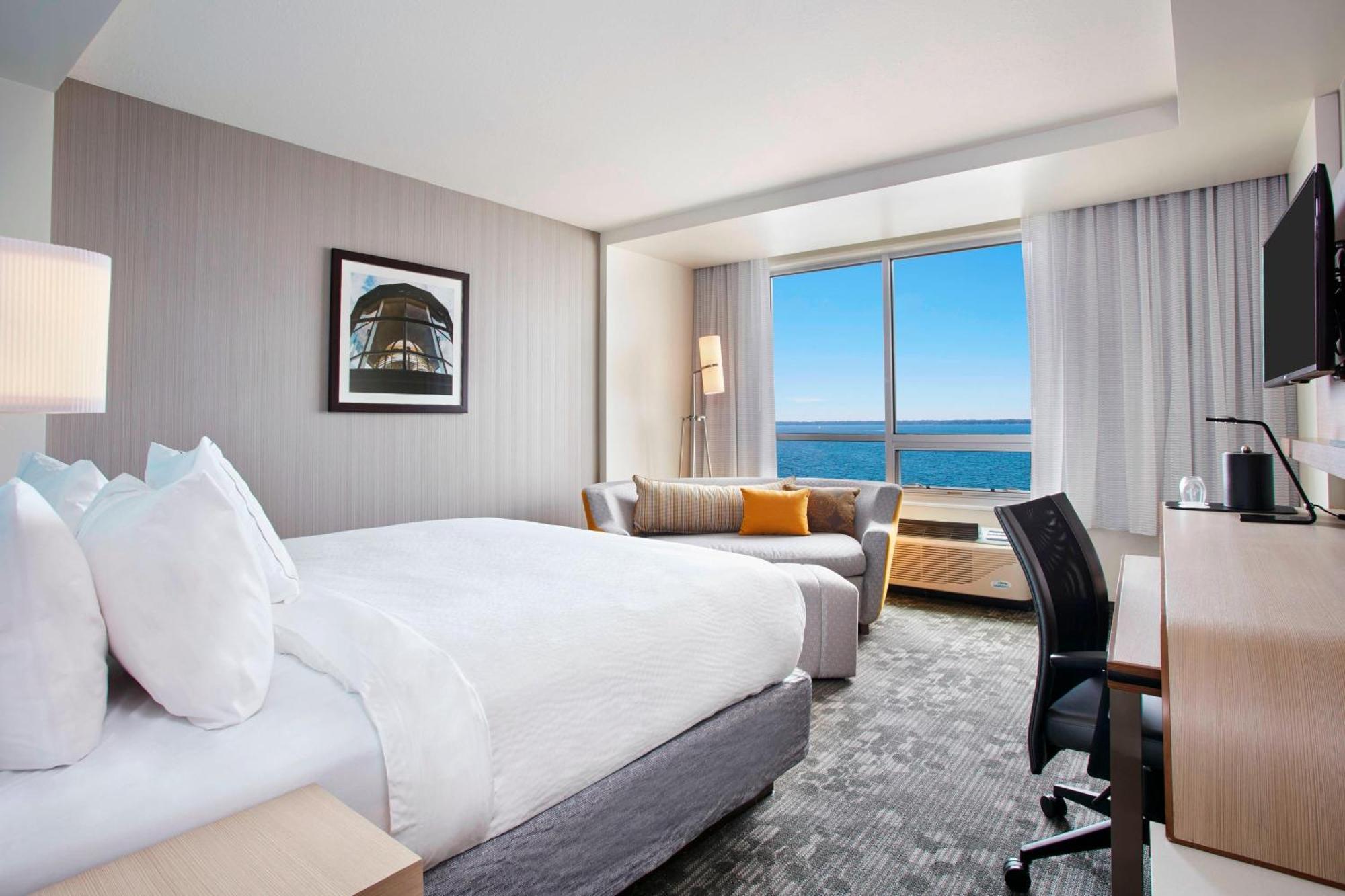 Courtyard By Marriott Erie Bayfront Otel Dış mekan fotoğraf